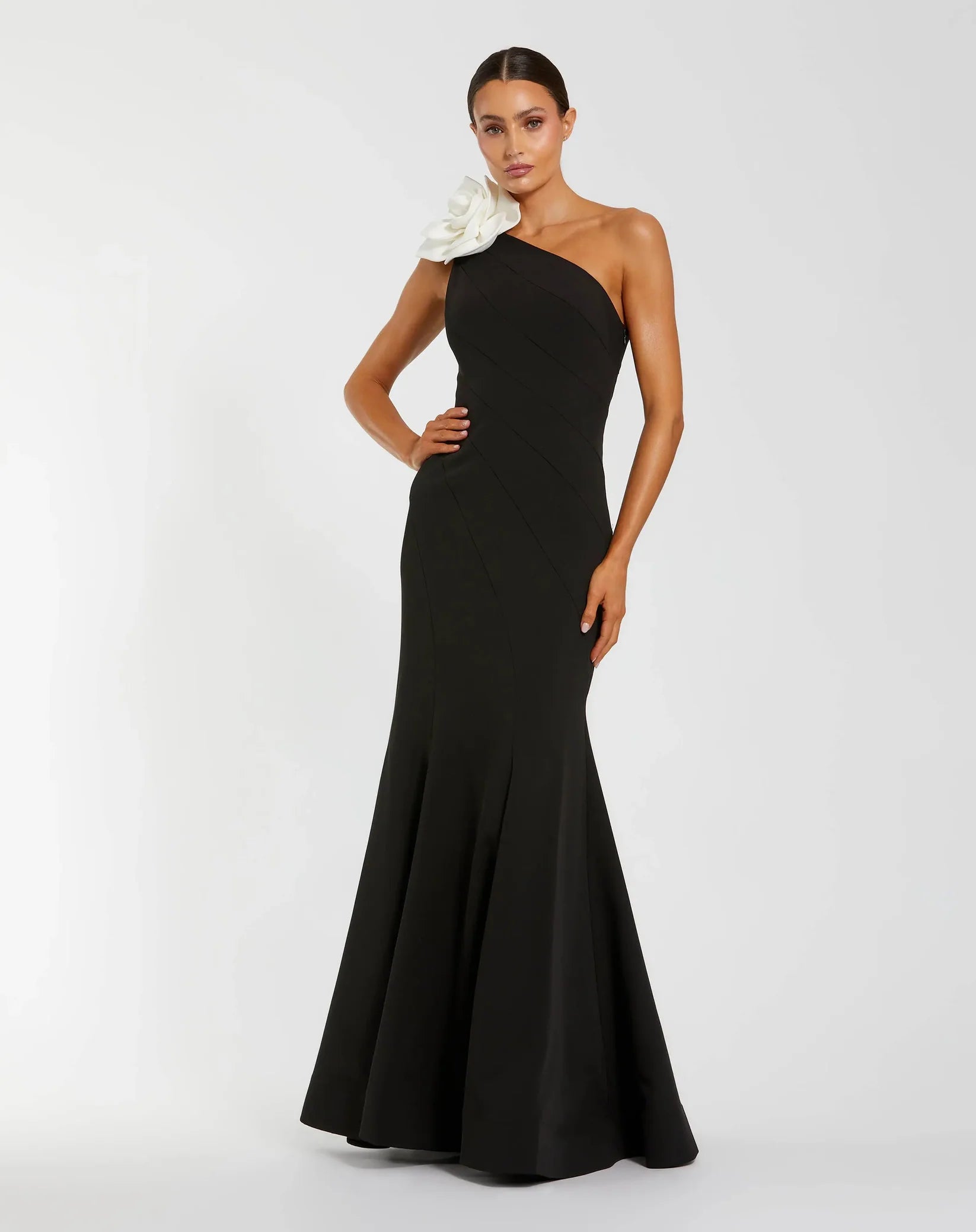 One Shoulder Mermaid Gown With 3D Flower - Black