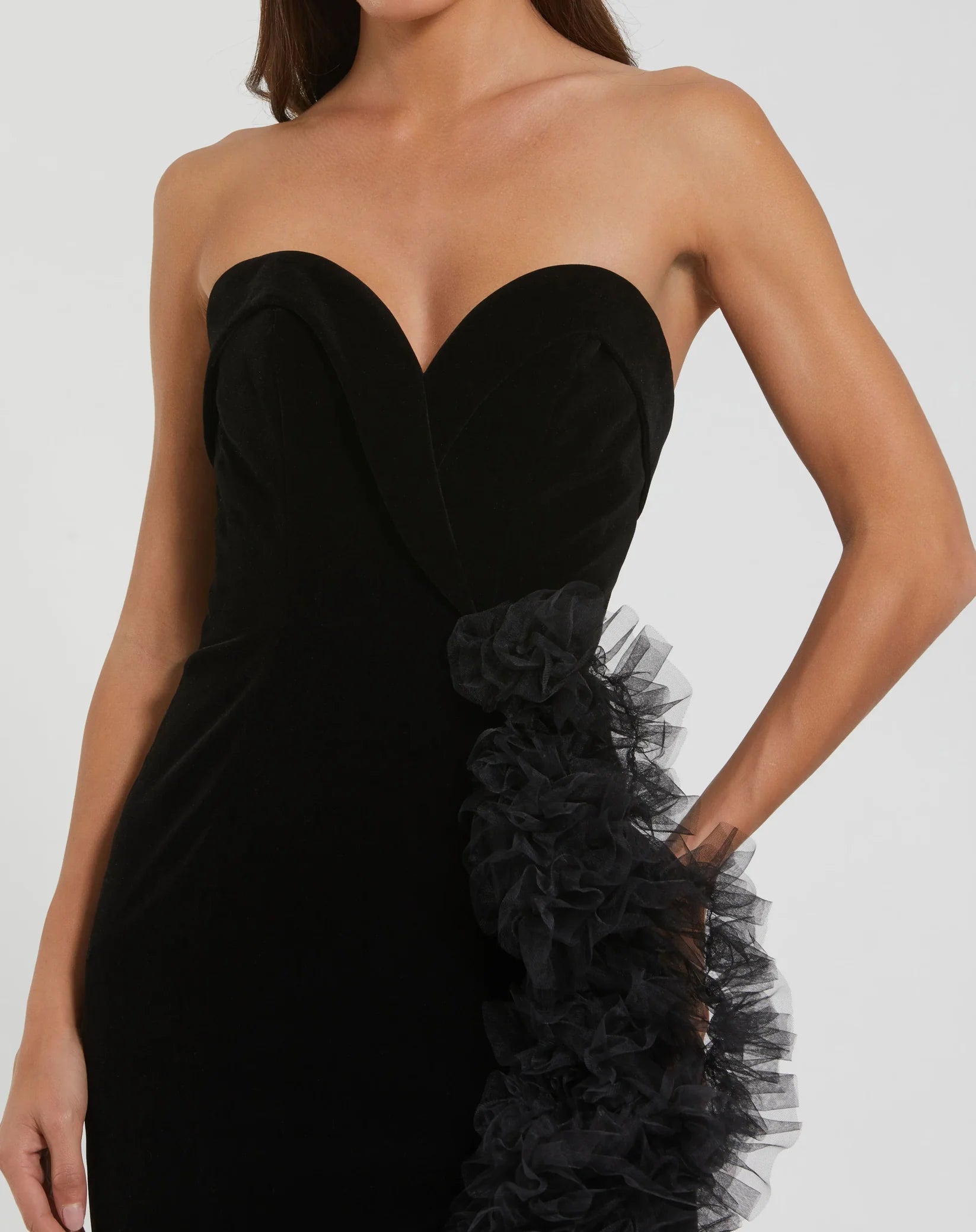 Strapless Sweetheart Velvet Mermaid Gown - Black