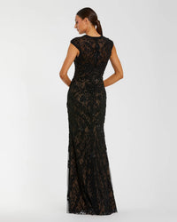 Embellished Lace Cap Sleeve Evening Gown - Black