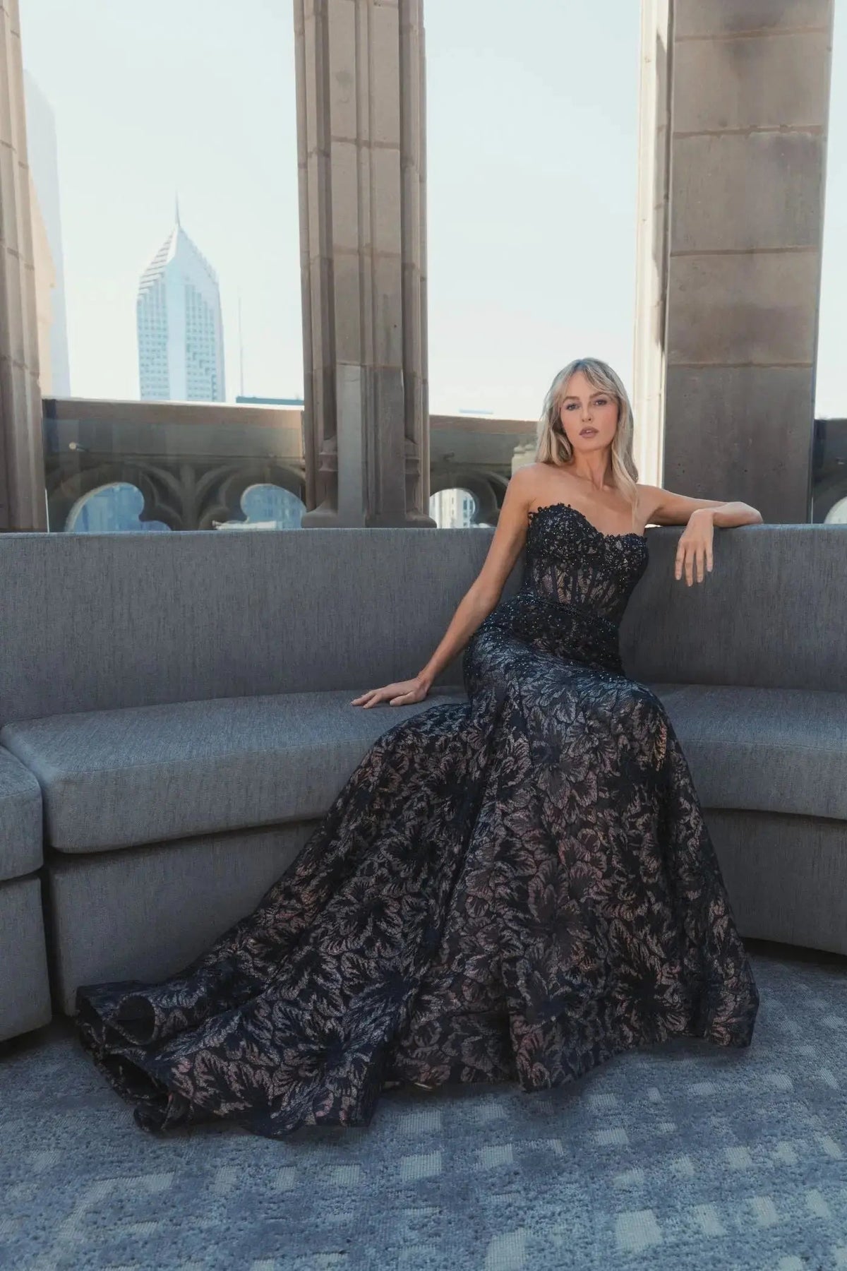 Red carpet dresses - Mac Duggal black embellished lace trumpet gown