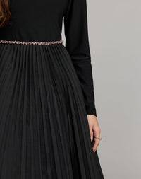 Mac Duggal #13276 black pleated organza gown with 3d flower close-up