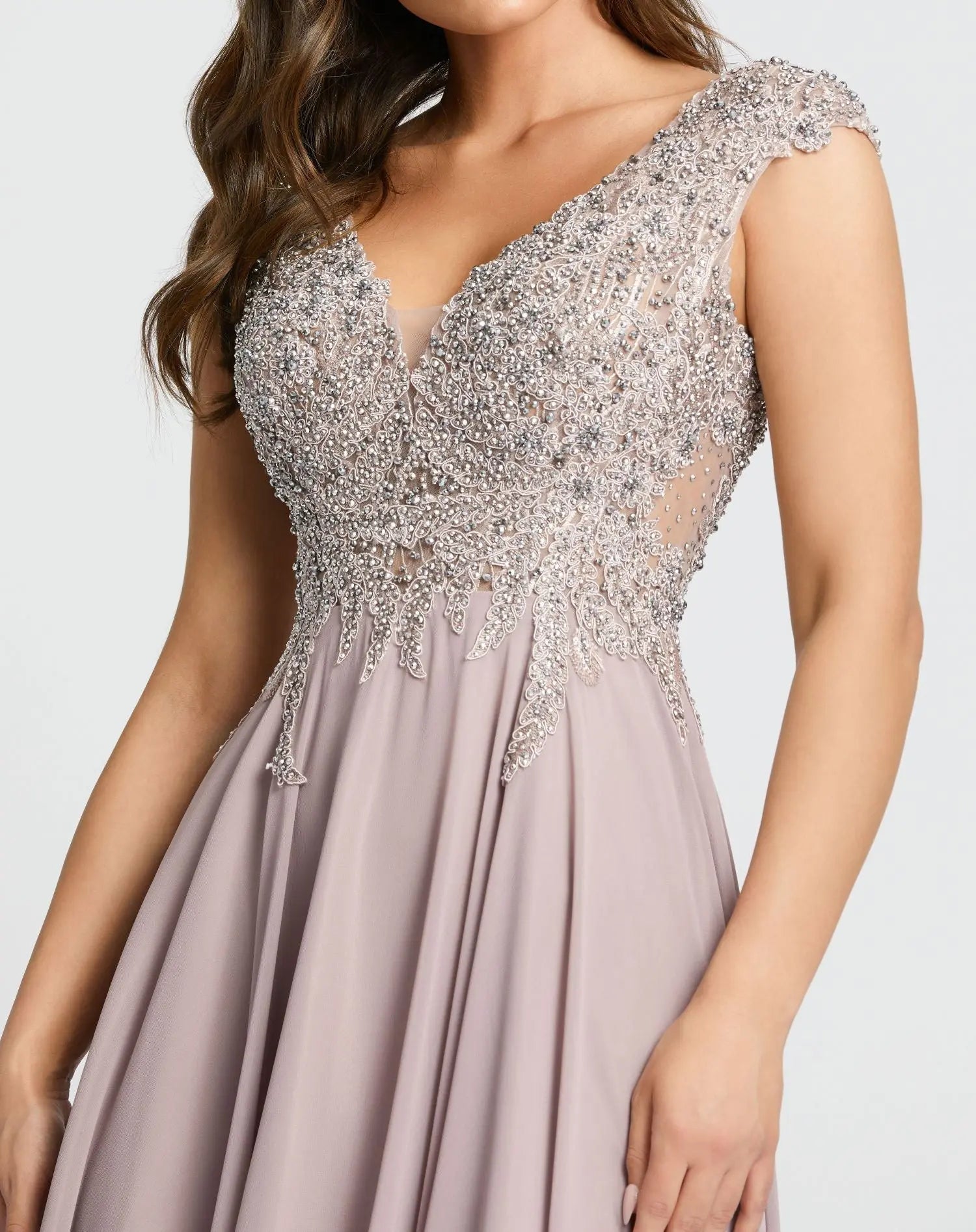 Light Purple Cap Sleeve Applique Bodice Flowy Gown - Close Up
