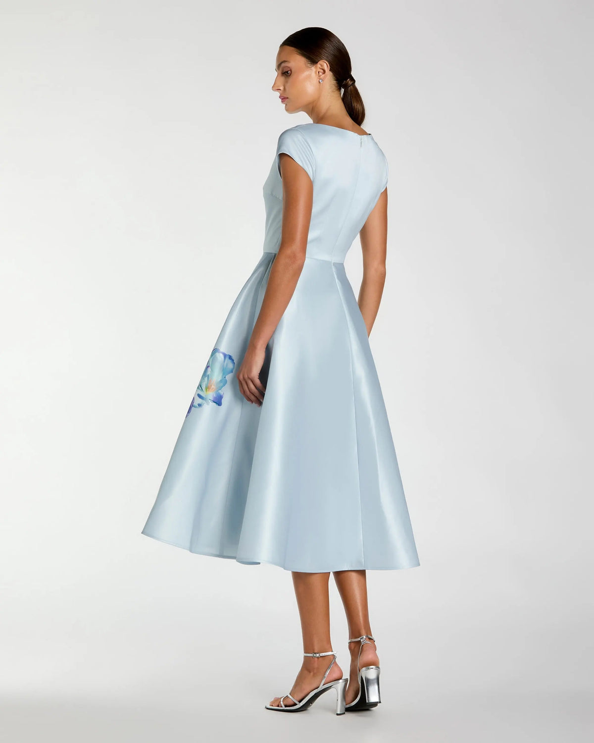 Mac Duggal #20995 periwinkle multi satin cap sleeve floral print midi dress back