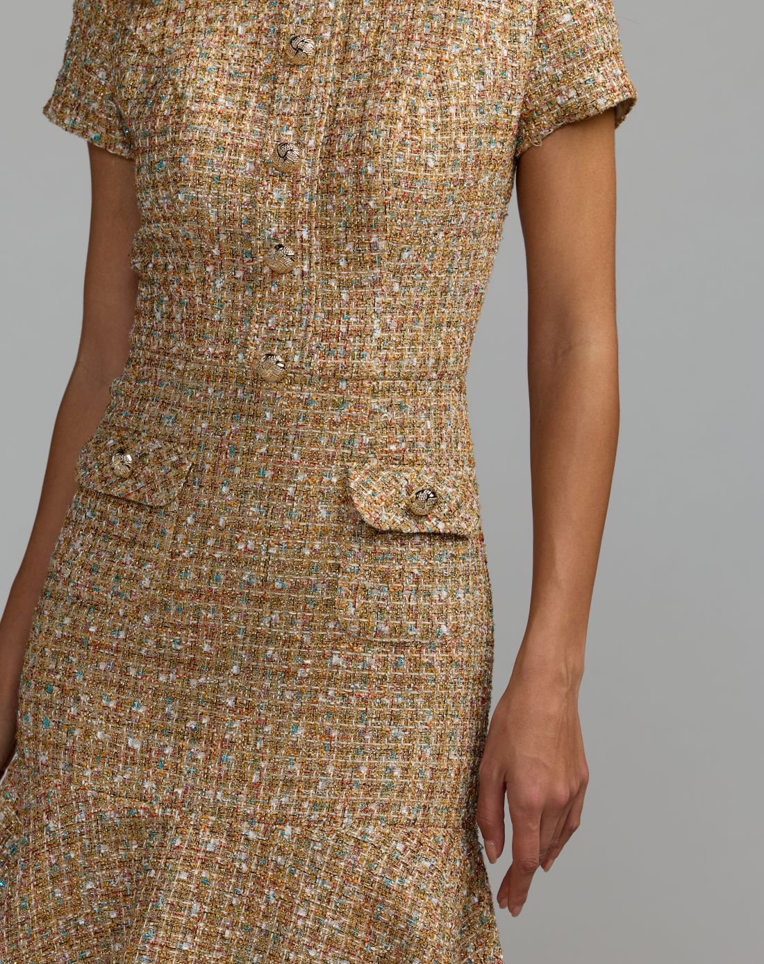 Mac Duggal #21167 gold button detail