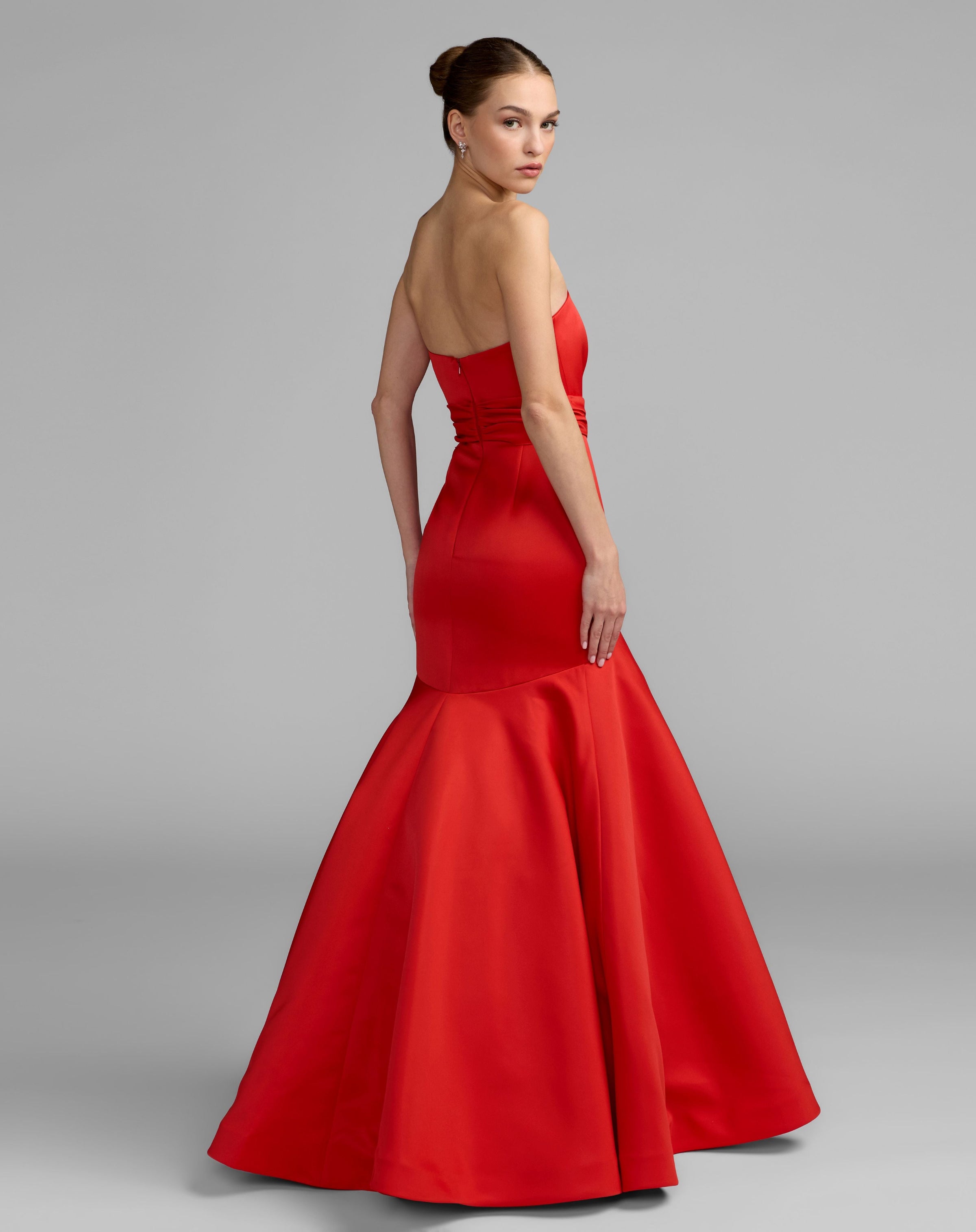 Mac Duggal #21253 red strapless satin mermaid gown back view