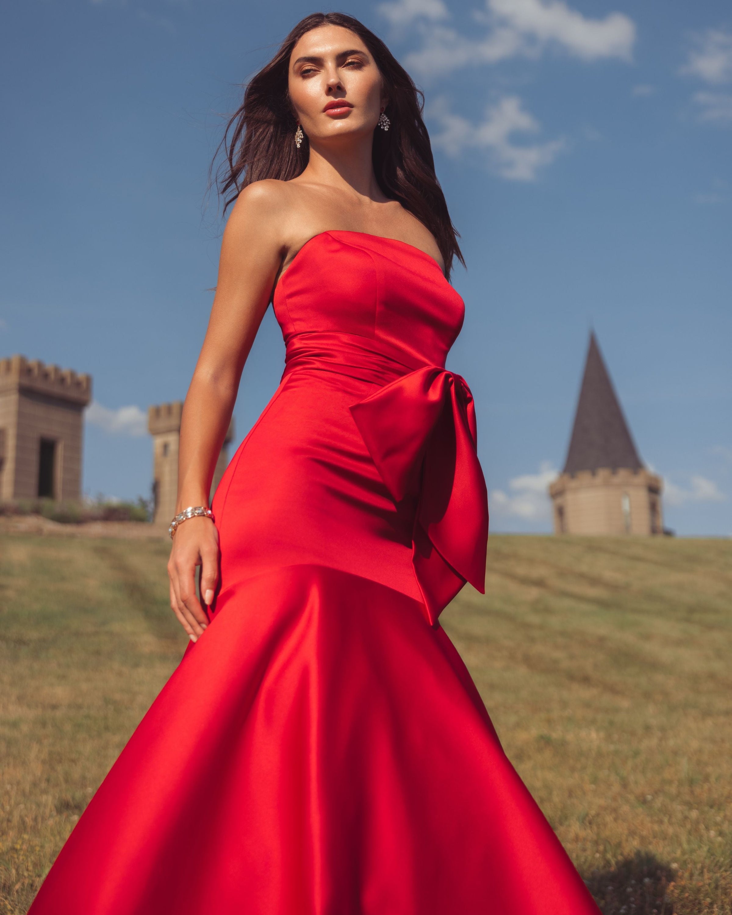 Mac Duggal #21253 red satin gown zoom detail
