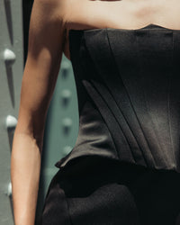 Mac Duggal #21270 black satin gown seam detail close-up