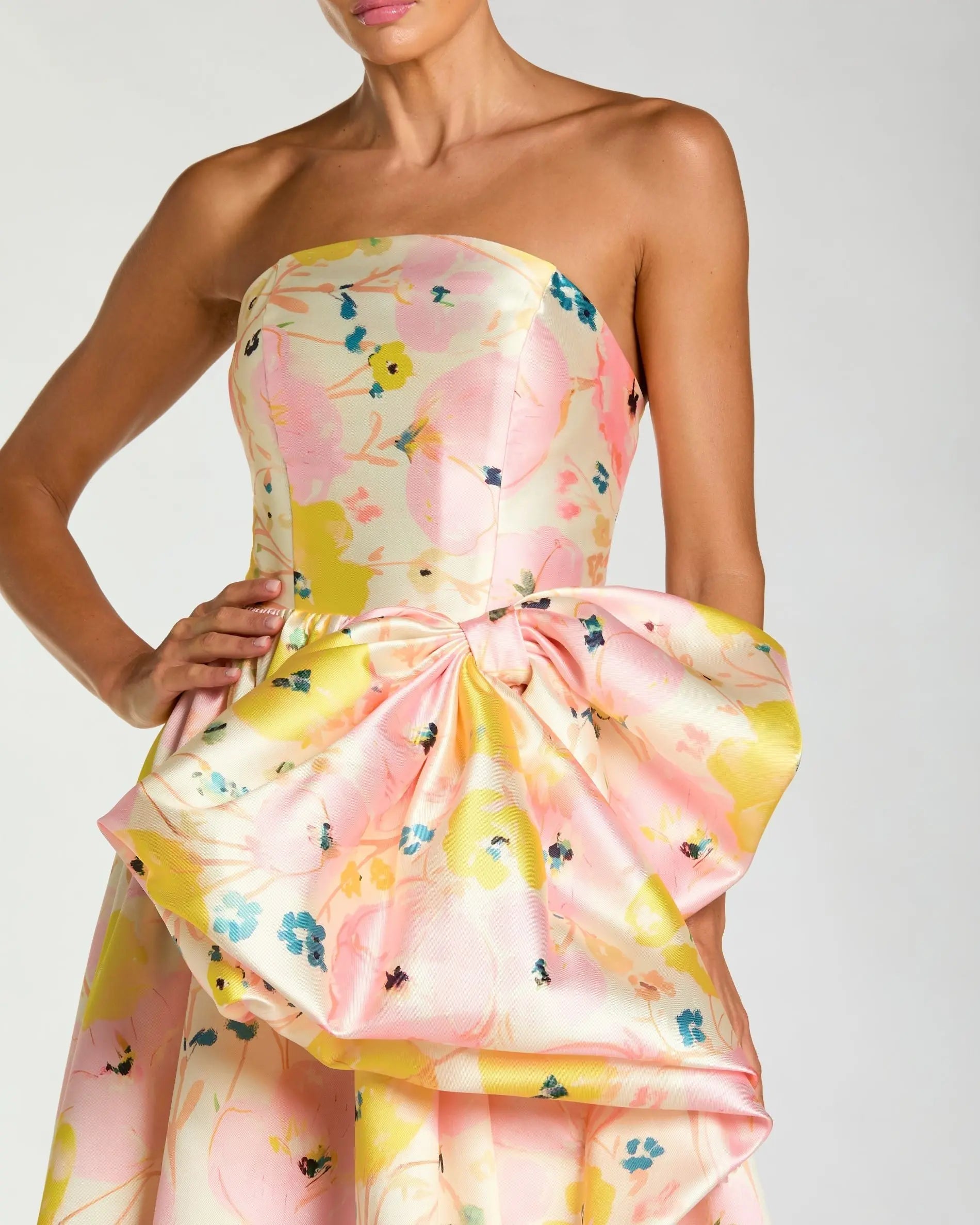Mac Duggal 21376 Pink Multi strapless floral ball gown with bow - Close up detail