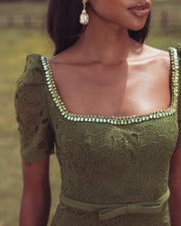 Mac Duggal #21397 olive midi dress lifestyle zoom