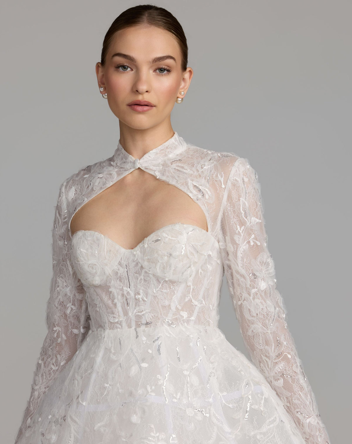 Mac Duggal #21542 mandarin collar lace close-up