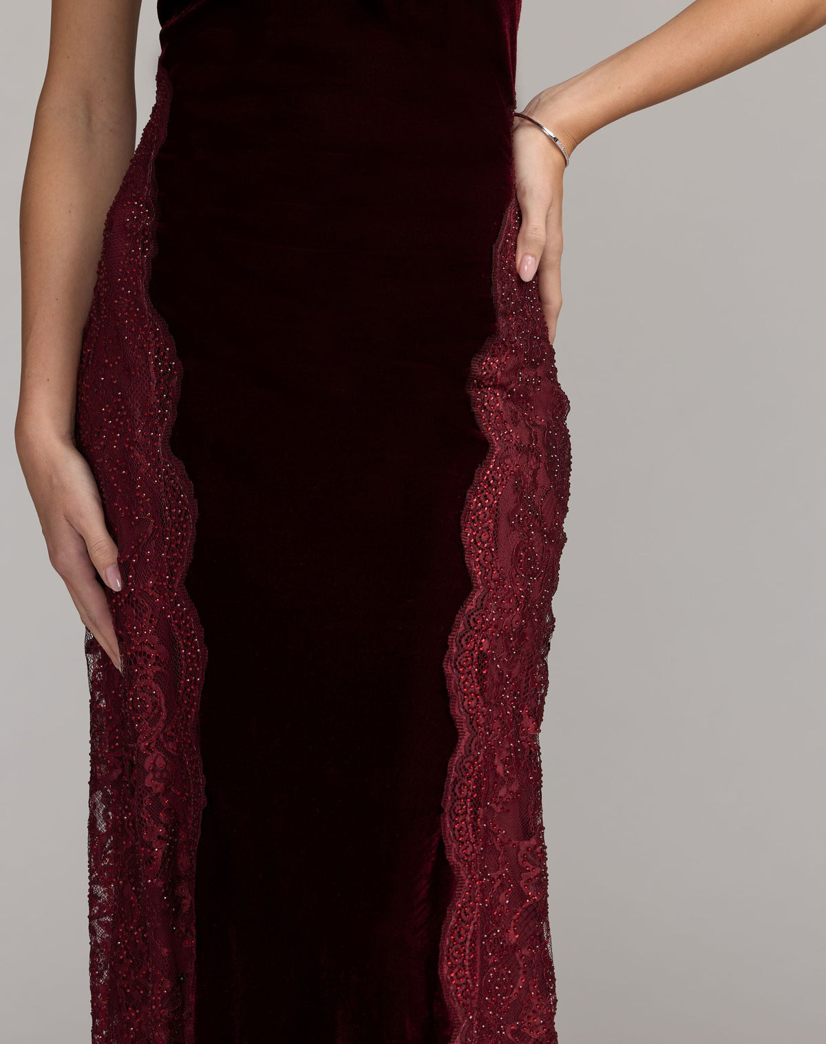 Mac Duggal #21576 burgundy beaded lace side panel detail