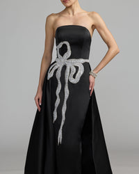 Mac Duggal #2317 black white hand beaded bow waist detail