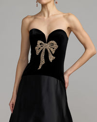 Mac Duggal #2423 crystal bow close-up