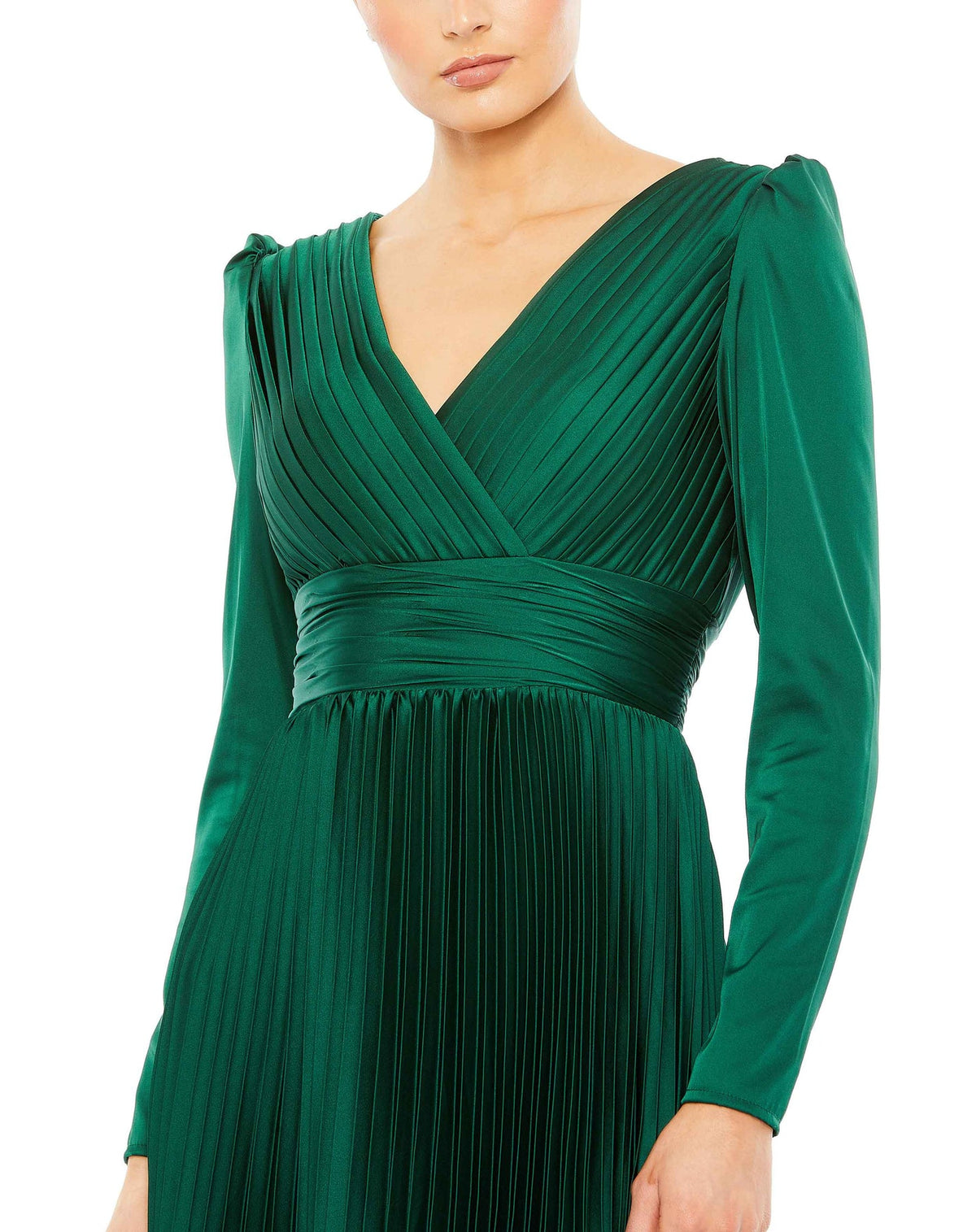 Mac Duggal, PLEATED LONG SLEEVE V-NECK GOWN modest gown, Style #26542  emerald green close up