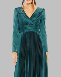 Mac Duggal 26542 Ocean teal pleated long sleeve V neck gown - Close up detail