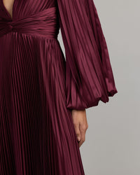 Mac Duggal #27526 wine pleated bishop sleeve detail