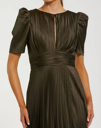 Mac Duggal #27616 olive pleated charmeuse puff sleeve evening gown with slit close-up