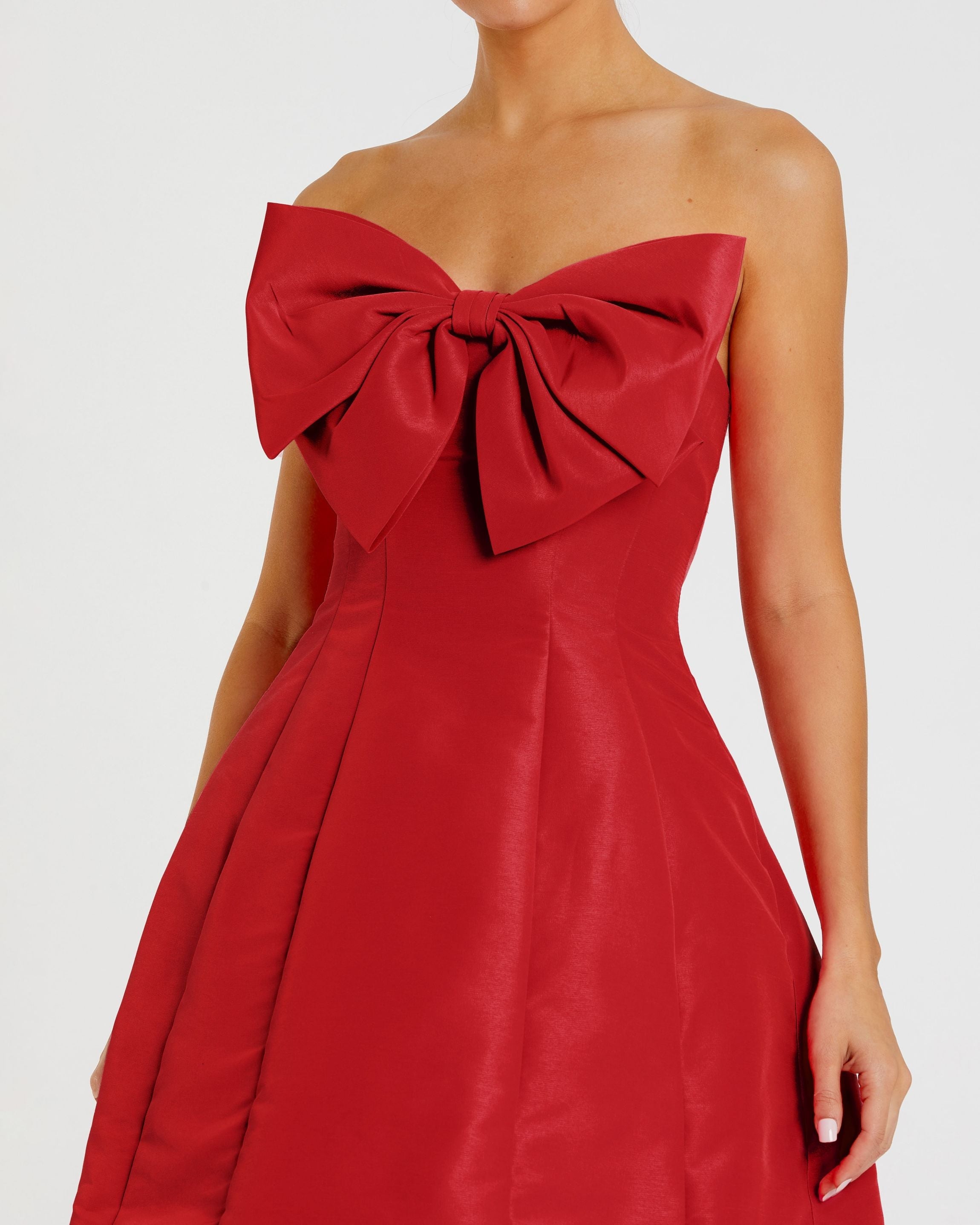 Mac Duggal #49210 red oversized bow detail