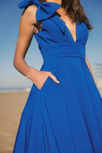 Sleeveless Plunge Neck Ball Gown With Bow Detail - Blue