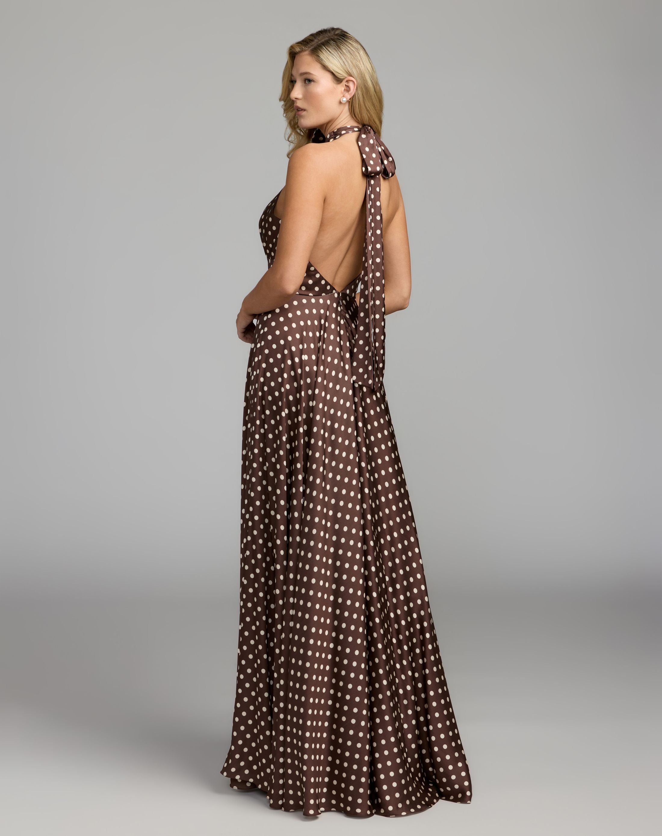 Mac Duggal #50210 open back view