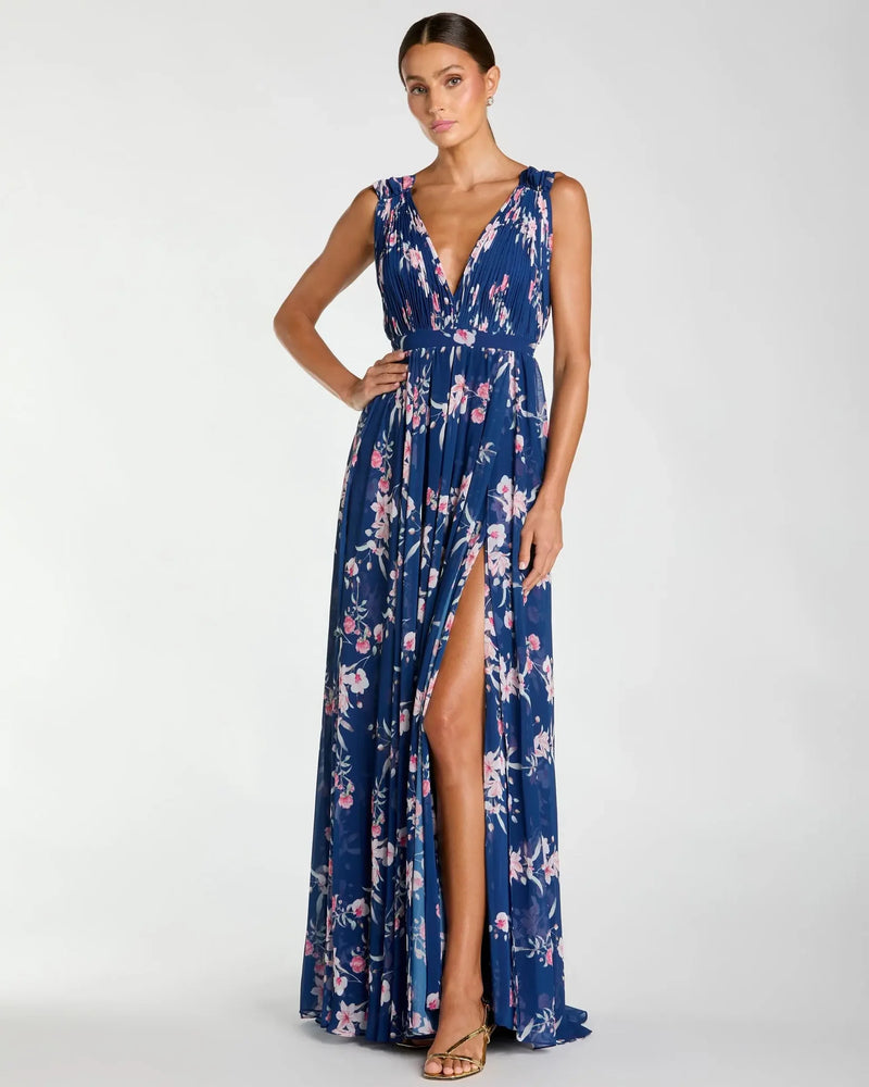 Mac Duggal, Pleated chiffon sleeveless V-neck gown