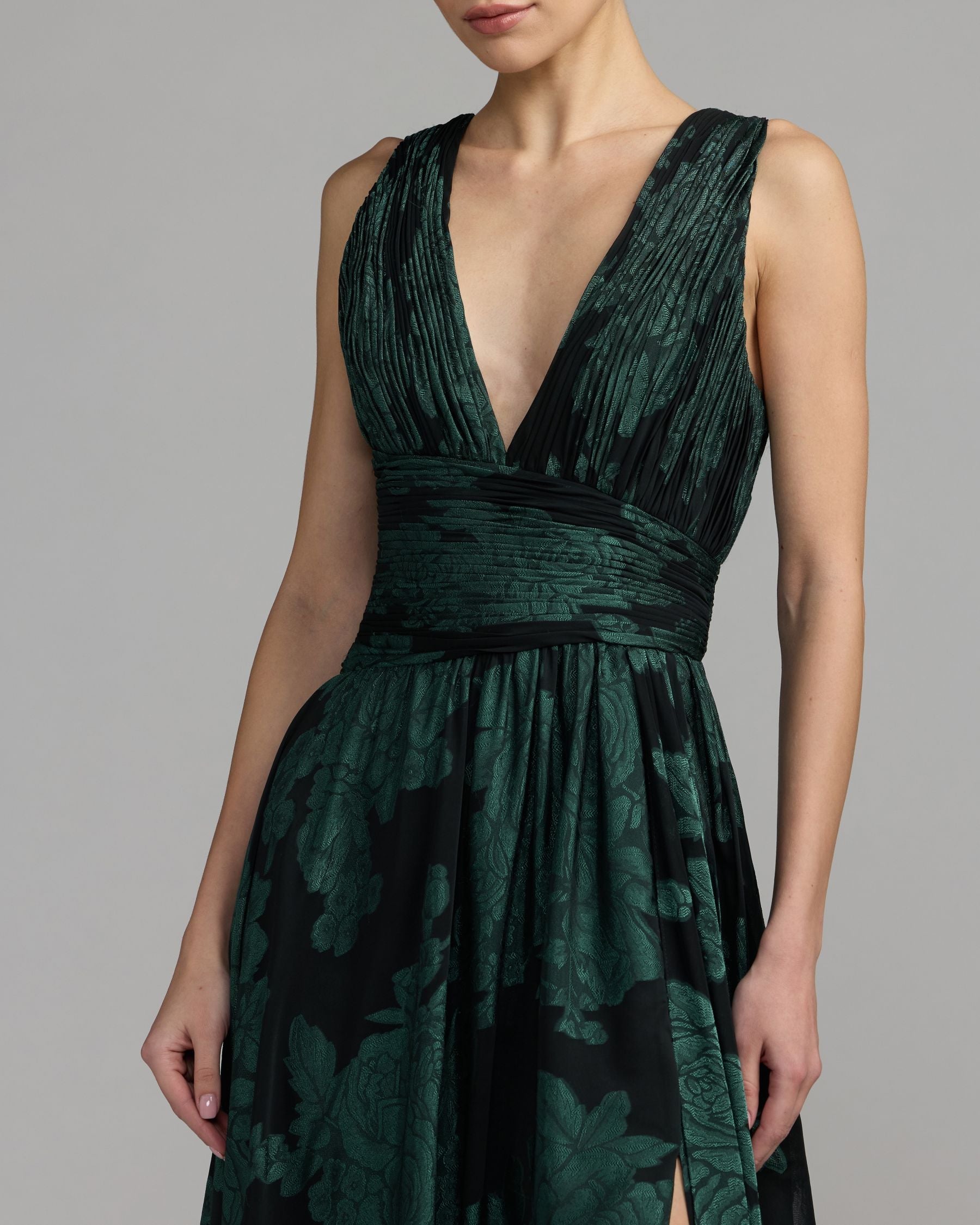 Mac Duggal #56487 Emerald Multi floral plunge neck gown detail