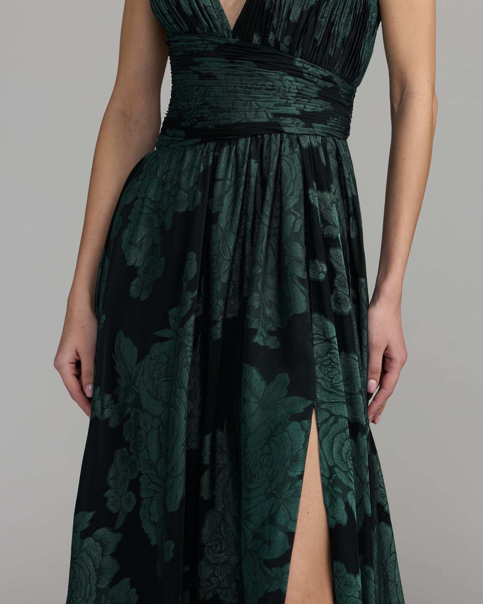 Mac Duggal #56487 Emerald Multi floral plunge neck gown detail