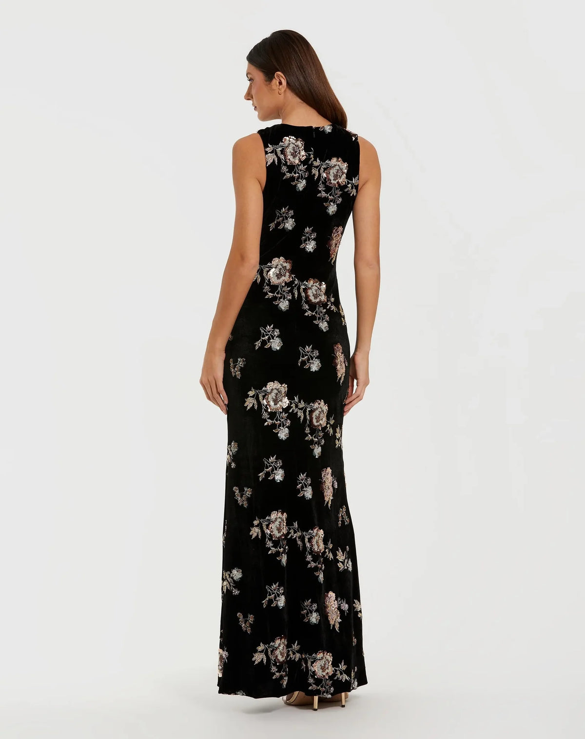 Sleeveless Floral Embellished Velvet Evening Gown - Black