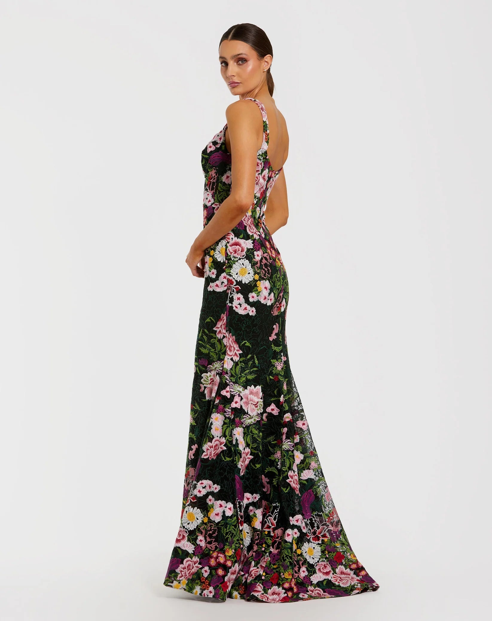 Mac Duggal Black Sleeveless Floral Embroidered Mermaid Gown #69004