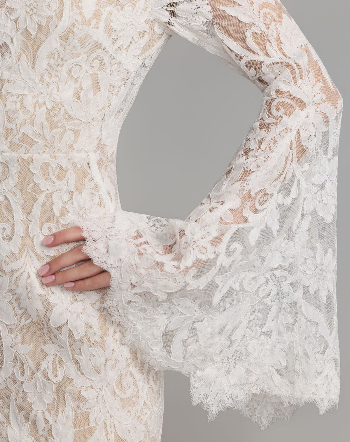 Mac Duggal #69425 ivory nude mock neck long sleeve lace gown close-up