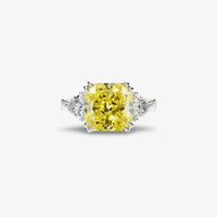 Margot Robbie Duchess Engagement Ring Wolf of Wall St 
