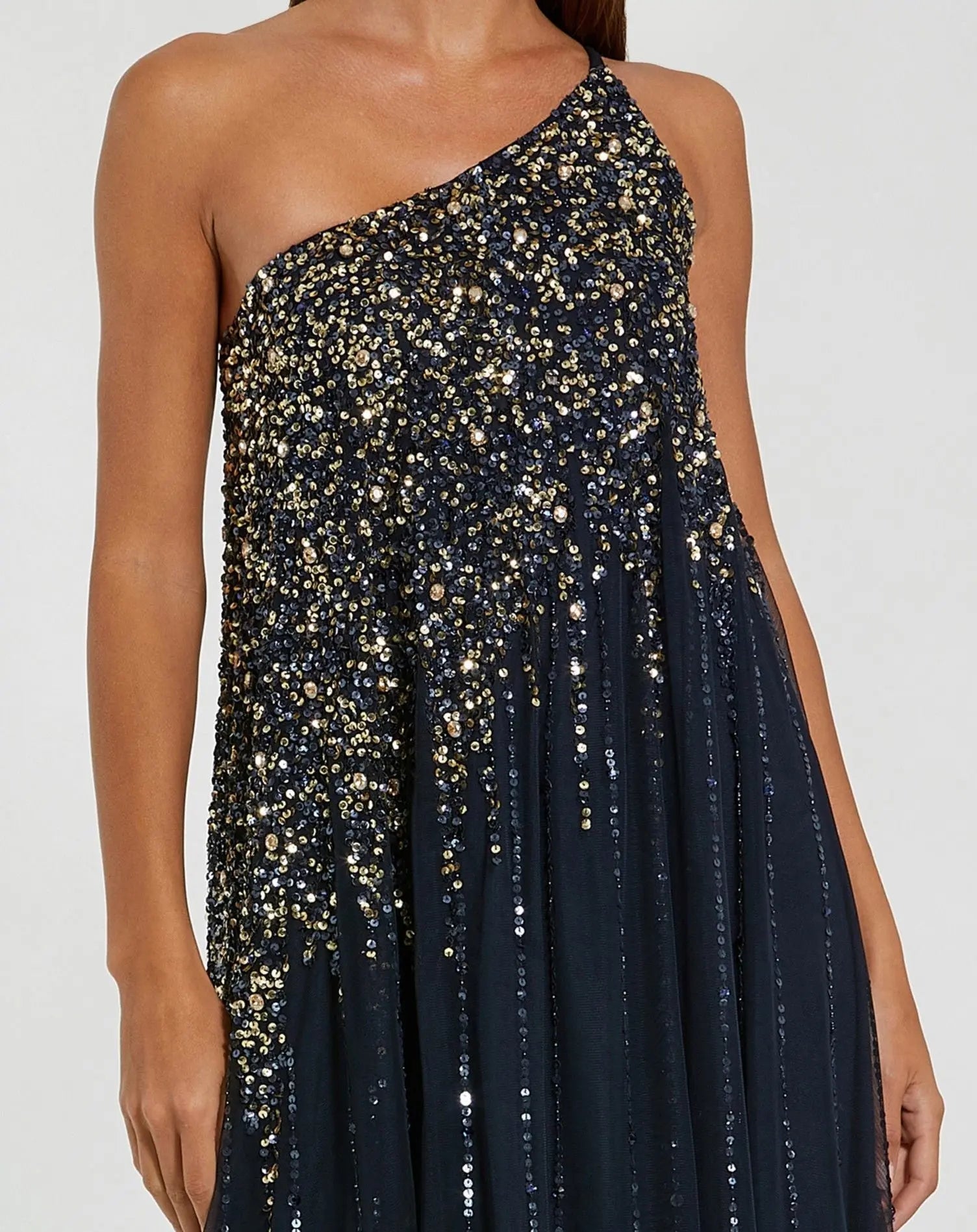 Mac Duggal #9224 Midnight Gold embellished trapeze gown detail