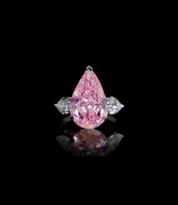 Anna Kournikova Pink Diamond Ring