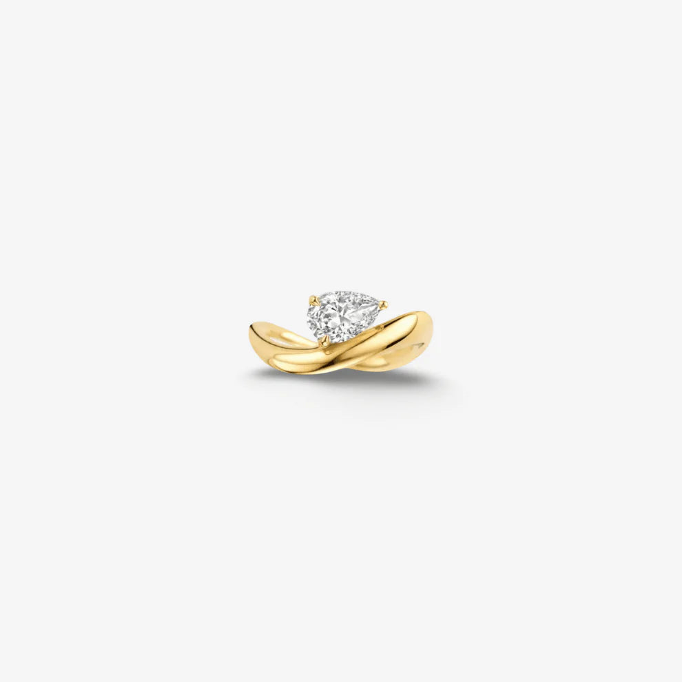 Pear Shape Engagement Ring, 2 Carats, Yellow Gold 