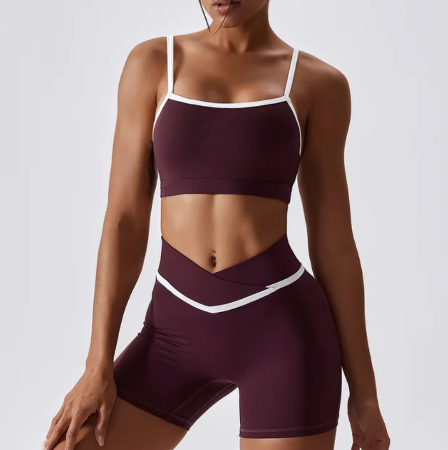 Give your off-duty wardrobe a new lease of life with this monochrome gym crop top and shorts set. This cropped cami top with hidden padding is brought to you in a monochrome grey and white style with white piping straps and a seamless design. This gym fit set is everything you need for your everyday errands, pilates or for your gym session.  Suitable for yoga, exercise, fitness, running, any type of workout, or everyday use. this sportswear set is soft, comfortable and flattering red