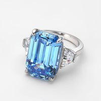 Princess Diana's Aquamarine ring