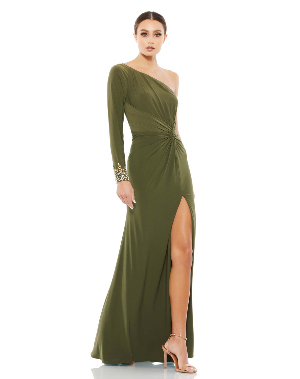 This stunning Mac Duggal elegant, olive, asymmetric evening dress, crafted from smooth jersey fabric, the floor-grazing dress is textured with pleats, an off-center waist twist, and starburst beads and glittering rhinestones at the edge of the single sleeve. A high slit underscores the gown’s sexy and modern styling. It’s perfect for a special-occasions proms and weddings!